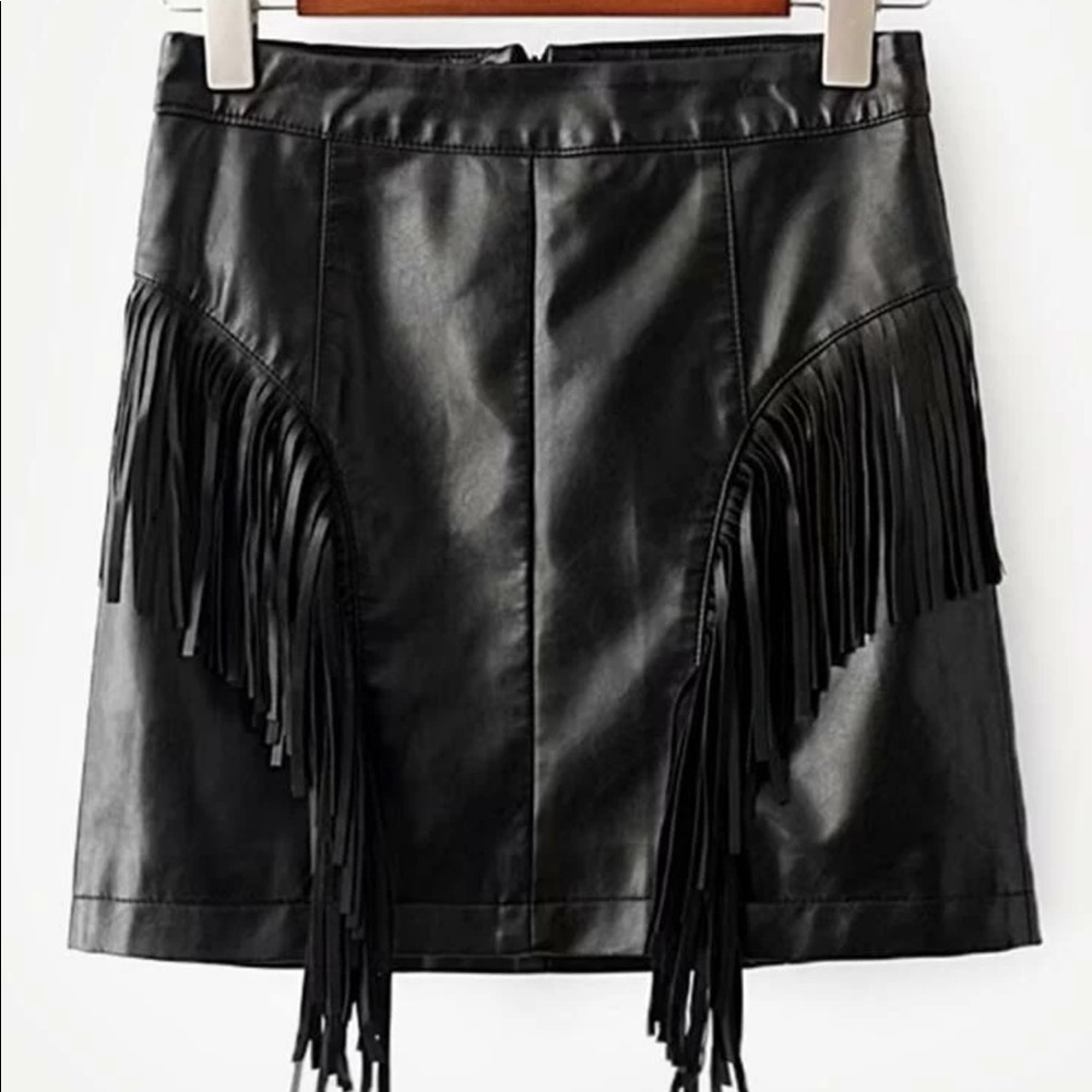 Leather skirt